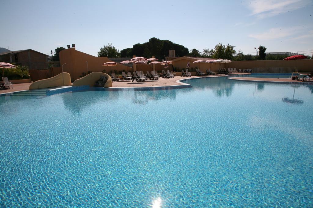 Hotel Resort Lido Degli Aranci Vibo Valentia Exterior photo